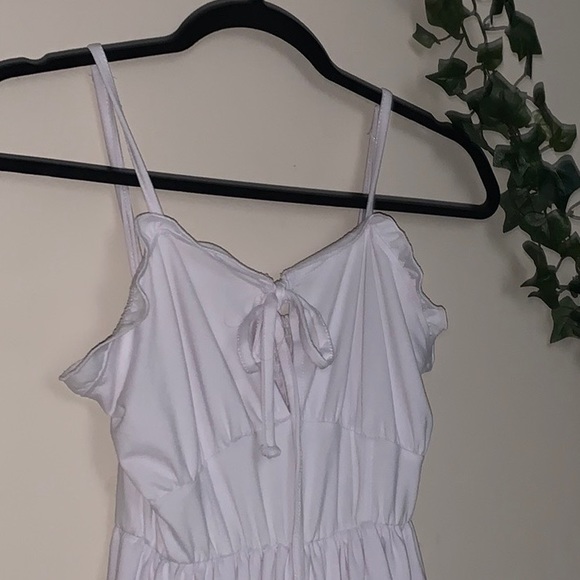 White Summer Dress; Small - Picture 2 of 6
